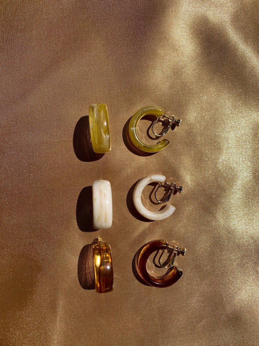 _Icyeza_'s tweet photo. Tuesday energy: HOOPS 💫

#cliponearrings #clipearrings #jewerly #madewithlove https://t.co/shT6m2qGR5