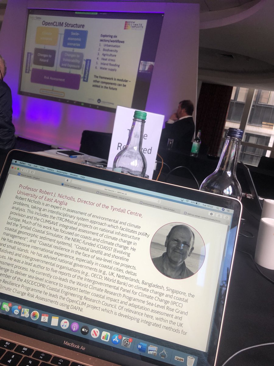 DAFNIfacility's tweet photo. Professor Robert Nicholls @TyndallCentre @uea on #openclim to support climate adaptation and to combat issues such as heat stress related mortality & agriculture issues #dafniconference2022 @UniofNewcastle @UK_CEH @UKCRP_SPF @STFC_Matters https://t.co/N14Q5gXwBF