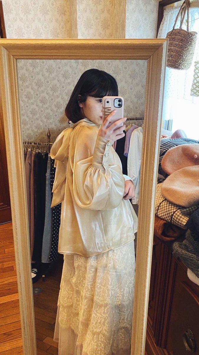 CLOSE.💋
お洋服沢山揃っているのでぜひ店頭まで見にいらしてください🎀✨

明日もご来店お待ちしています💘"