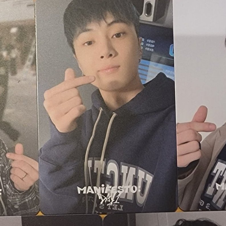I was so happy kasi I thought album pc 'to pero hybe insight ld pala. Lakas sana ng spark sakin eh 🥹