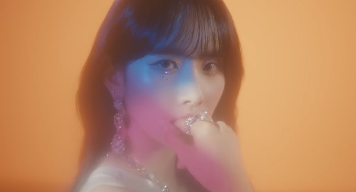 yveseolathinker's tweet photo. everyone shut up and look at THE kim seola https://t.co/NomeByEzZt