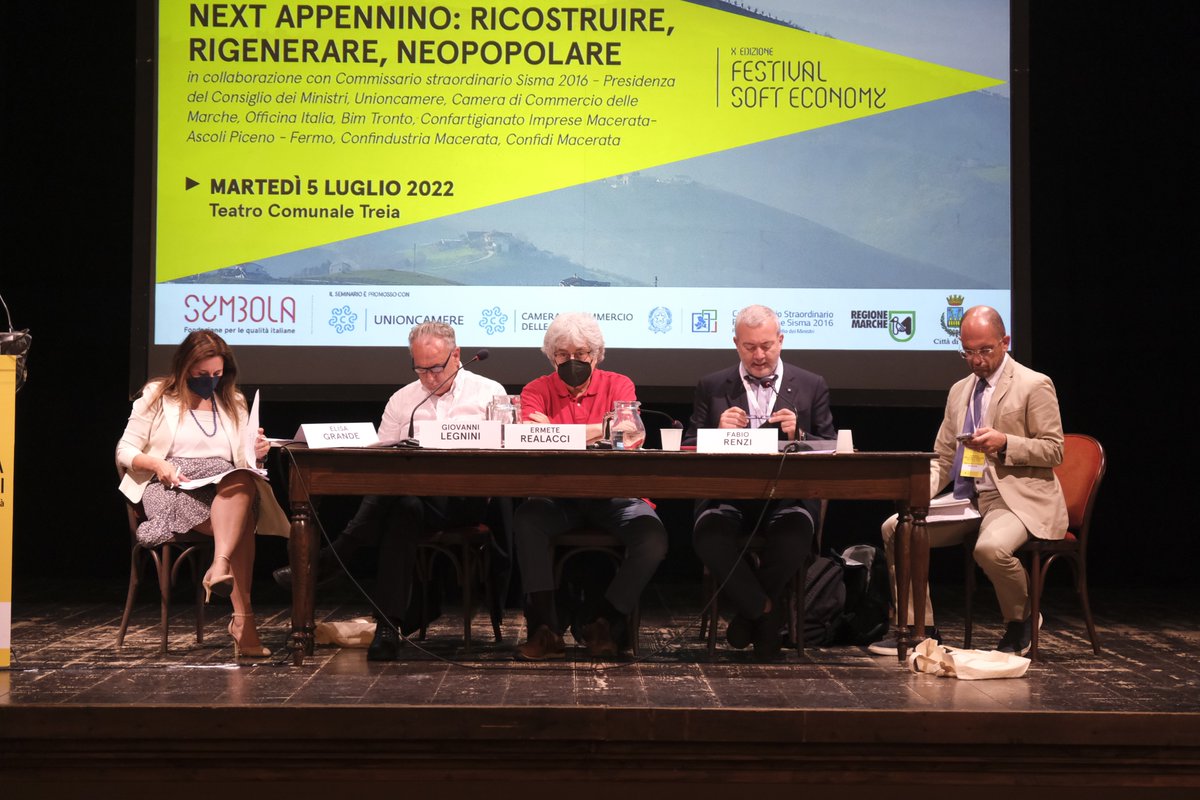 Fondazione Symbola (@symbolafondazio) on Twitter photo 🔴#massimosargolini di <a href="/UniCamerino/">Unicam - Università di Camerino</a> e commissario <a href="/Sisma2016/">Commissario Straordinario Ricostruzione Sisma 2016</a> al #softeconomyfest " l'orizzonte della contemporaneità è la #sostenibilità . Creare un retroterra di conoscenze diffuse per favorire #ricerca e #innovazione"
📺Segui la diretta bit.ly/direttaSEM22 🔴#massimosargolini di <a href="/UniCamerino/">Unicam - Università di Camerino</a> e commissario <a href="/Sisma2016/">Commissario Straordinario Ricostruzione Sisma 2016</a> al #softeconomyfest " l'orizzonte della contemporaneità è la #sostenibilità . Creare un retroterra di conoscenze diffuse per favorire #ricerca e #innovazione"
📺Segui la diretta bit.ly/direttaSEM22