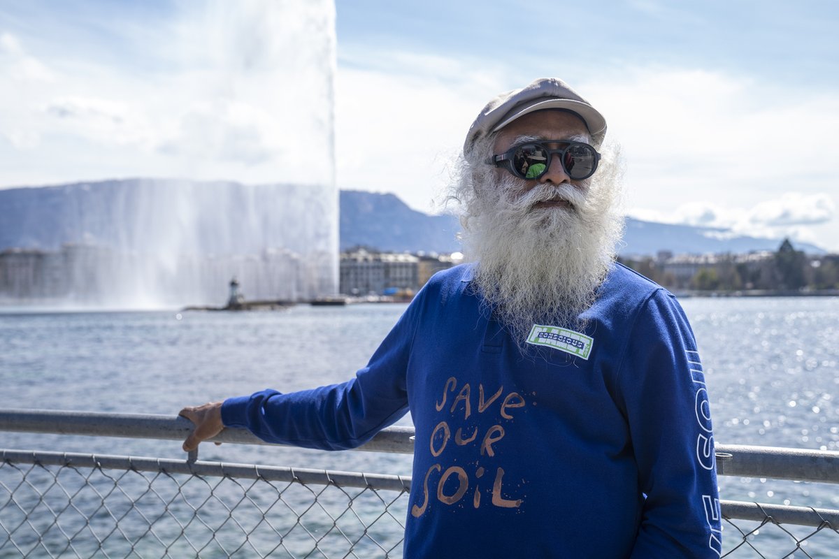 cpsavesoil's tweet photo. Switzerland welcomed @SadhguruJV and the #SaveSoil movement with great enthusiasm and warmth as he rode through the stunning Swiss countryside and spectacular cities.
@myswitzerland_e https://t.co/EHUDlz9cw4