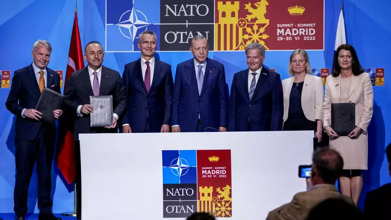 konusbi's tweet photo. ‘Ne kadar sinir bozucu olsa da Türkiye stratejik bir müttefik’  
https://t.co/N5FQHEjlr3 https://t.co/h4yfJnIp3K