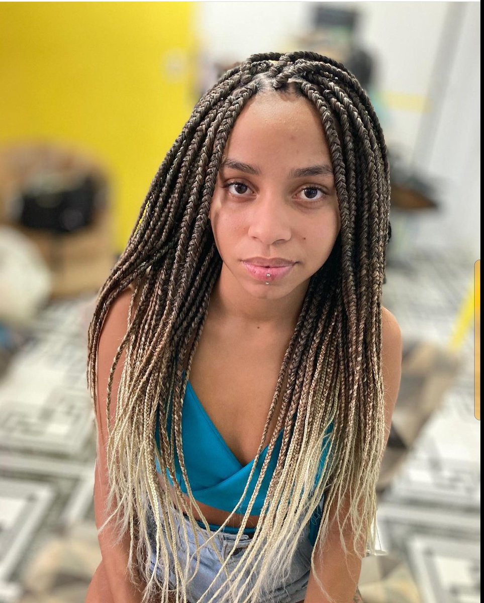 divinetouch_'s tweet photo. Your hair contributes 100% to your beauty.. it's important you have it done by Divine Touch African Hair Braiding and Weaving salon.
Call us now to book appointments: +1 469-735-2285
Locate us at: 7111 Marvin D Love Fwy Suite 216 Dallas Tx 7527
#weekendhair #hairstyleoftheday https://t.co/3tuajJyqb0