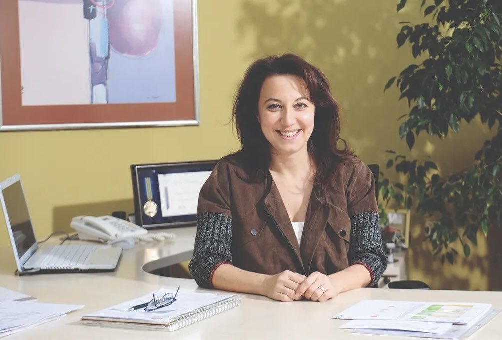 Erkunt Traktör’ün kurucularından Zeynep Erkunt Armağan hayatını kaybetti

Tarımın, tarım sanayisinin gelişmesi için çok çaba gösterdi. Allah rahmet etsin. Ailesine, sevenlerine başsağlığı dilerim.