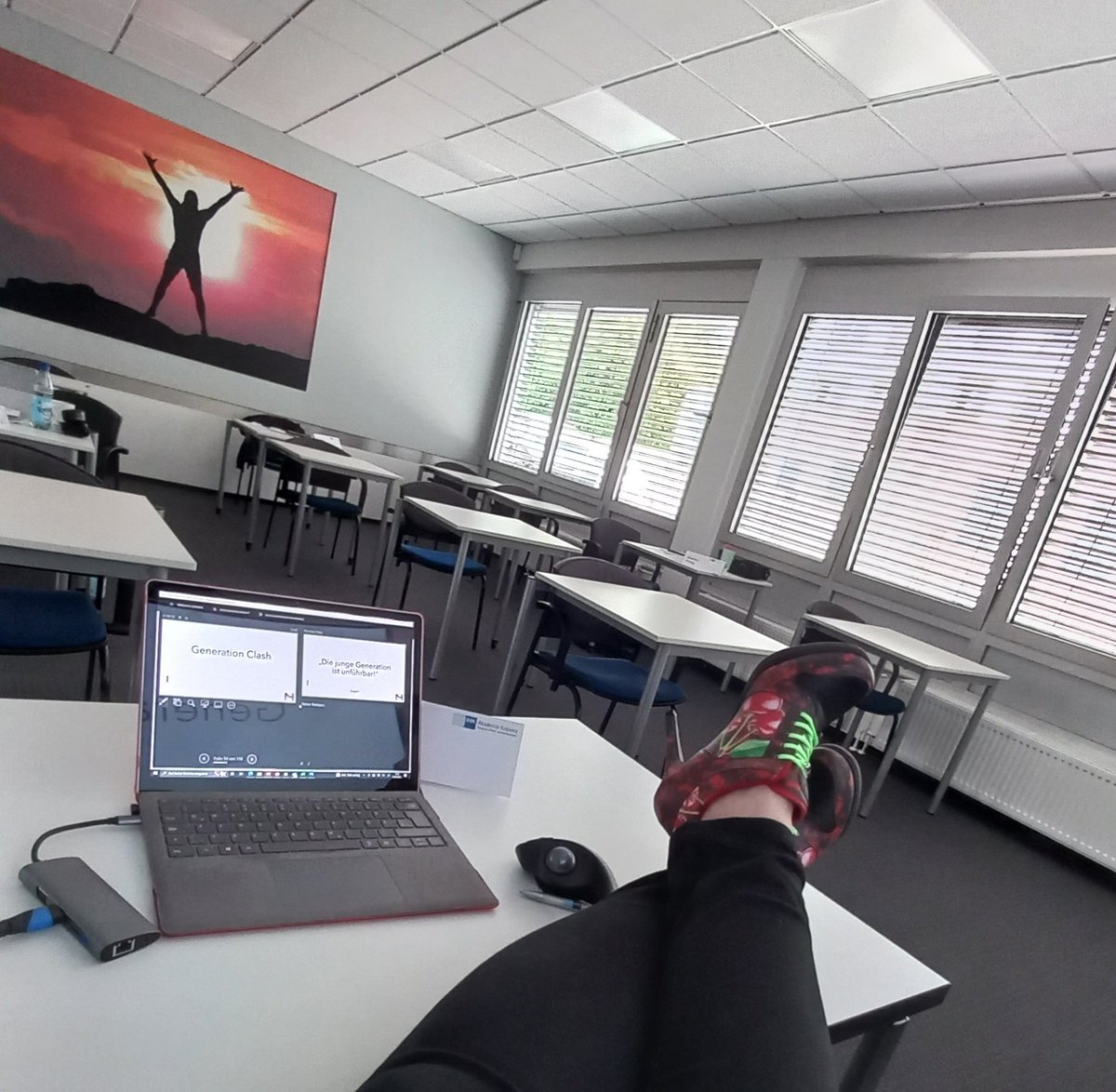 Tag 2 im E-Commerce Kurs. Heute mal meine Perspektive. Teilnehmer sind übrigens da, aber #Pause