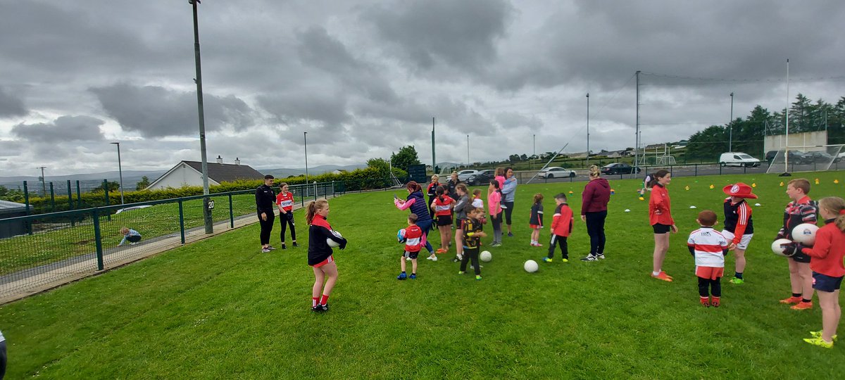 StColmsGACDrum's tweet photo. We had a busy morning before Cul Camp began today!  
The Anglo-Celt was proudly on display and all the children loved getting their hands on it! 
Special thanks also to Ben McCarron for taking time to get pictures with everyone. 

The hype begins now for the weekend!

@Doiregaa https://t.co/vUSigTPqRs