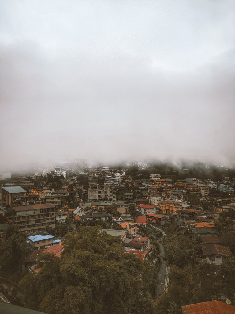 akosiart1's tweet photo. Day is done, the sun has set and all that remains is to enjoy the afterglow of your day. #explorebaguio #exploreph https://t.co/Elt8BrfLGW