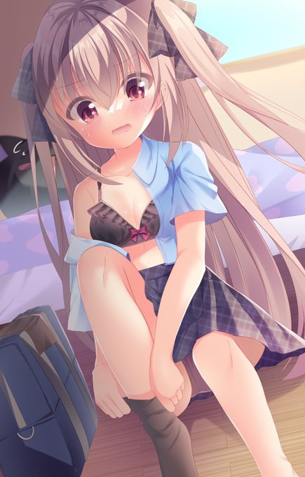 寝坊しちゃったうちの子⏰💤
 #skeb 