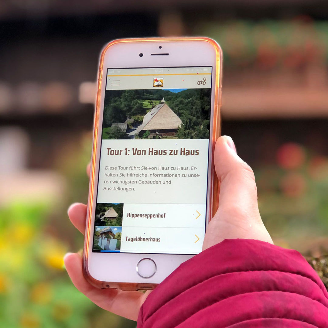 Haben Sie Lust auf eine historische Hüttentour im Schwarzwald? Das Freilichtmuseum Vogtsbauernhof in Gutach ermöglicht Ihnen einen Rückblick auf das Leben und Arbeiten vor 600 Jahren im Schwarzwald.

#shoutrlabs #innovation #Vogtsbauernhof #digital #innovation #ausstellung