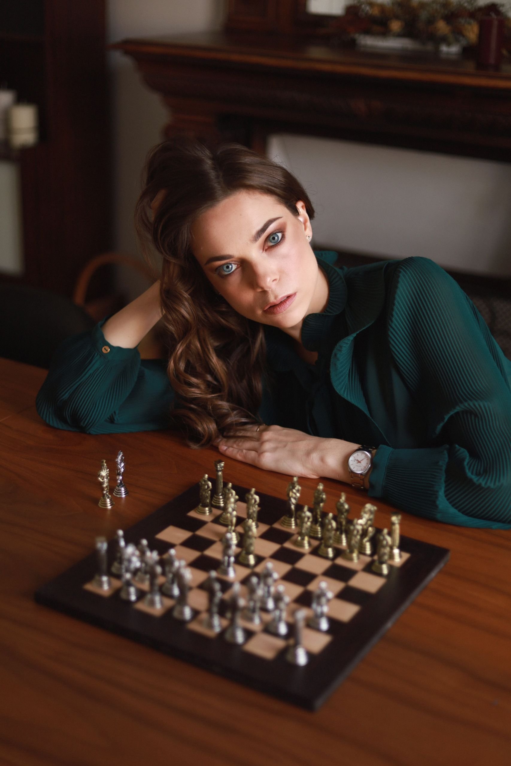 The Queen's Gambit 👑♟️👩🏻‍🦰 on X: The @ChessClubLive Chess