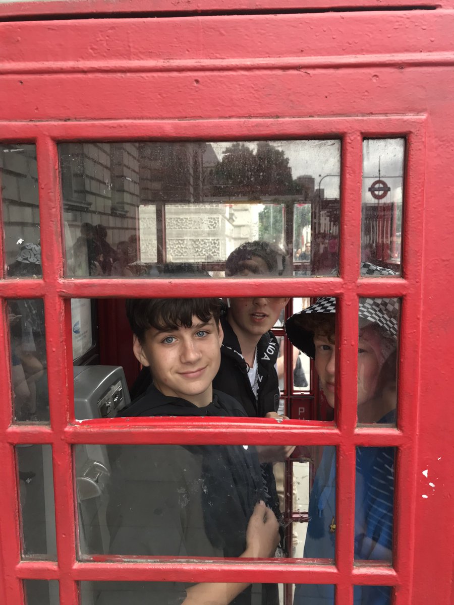 Manor Art & Design tweet media