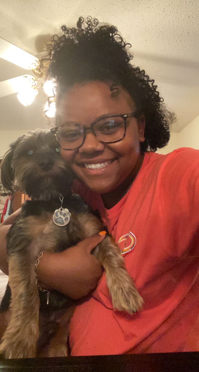 BruceCo10000773's tweet photo. Grandaughter babysitting my pup  while spent time away: Thanks So Much🤤🤤🥰😘 https://t.co/cqgP96OO83