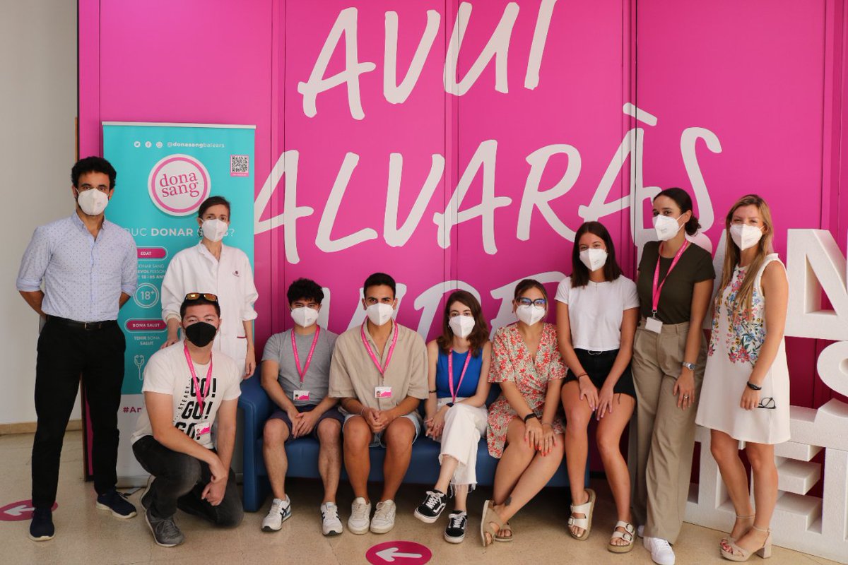 donasangbalears's tweet photo. #SOIBQualificats #PrimeraExperiència #BSTIB
🙋 Avui s'han incorporat al Banc de Sang i Teixits 7 Joves Qualificats amb moltes ganes de començar nous reptes. Ens sentim molt agraïts i orgullosos de presentar-vos als nostres nous companys gràcies al programa del @soib 2022 ❣. https://t.co/iQurajndzJ