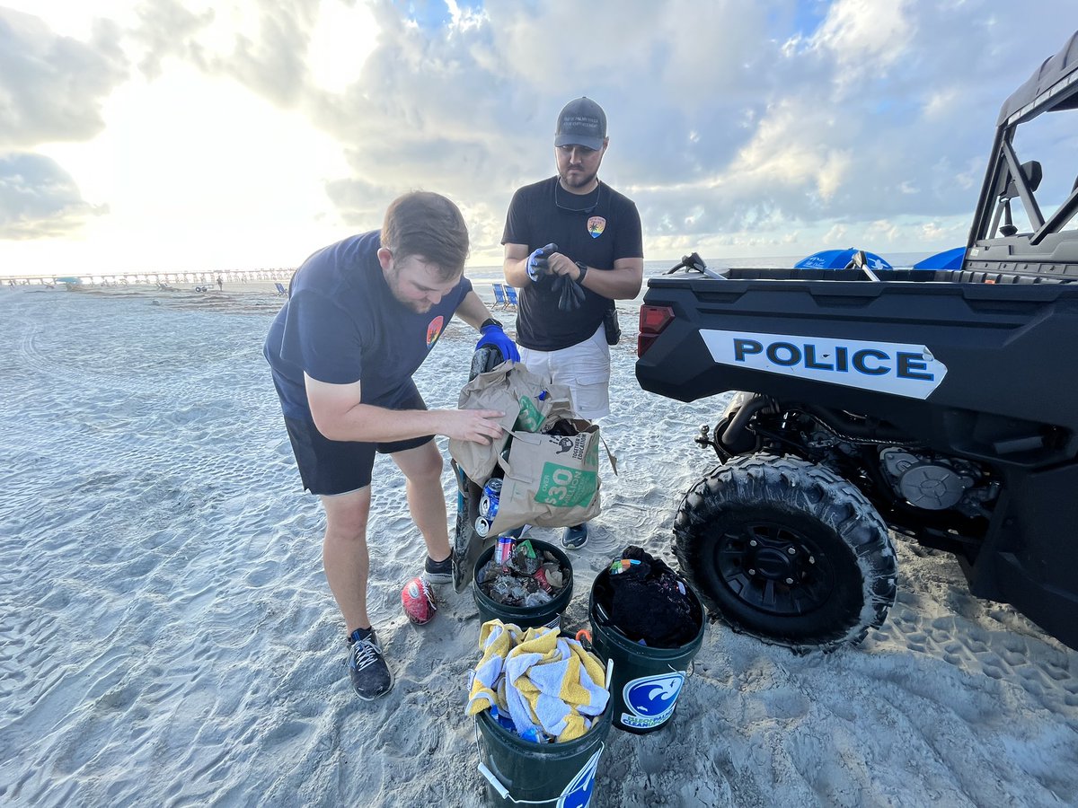 jtighe08's tweet photo. Teamwork w/citizens + @IsleofPalmsPD working to cleanup IOP beach after #4thOfJuly beachfront fun. Trash not as intense but #beachsweep cleaners finding a good haul unfortunately. @ABCNews4 #chs #chsnews #environnement #IsleofPalms https://t.co/RfvqG4gAMN