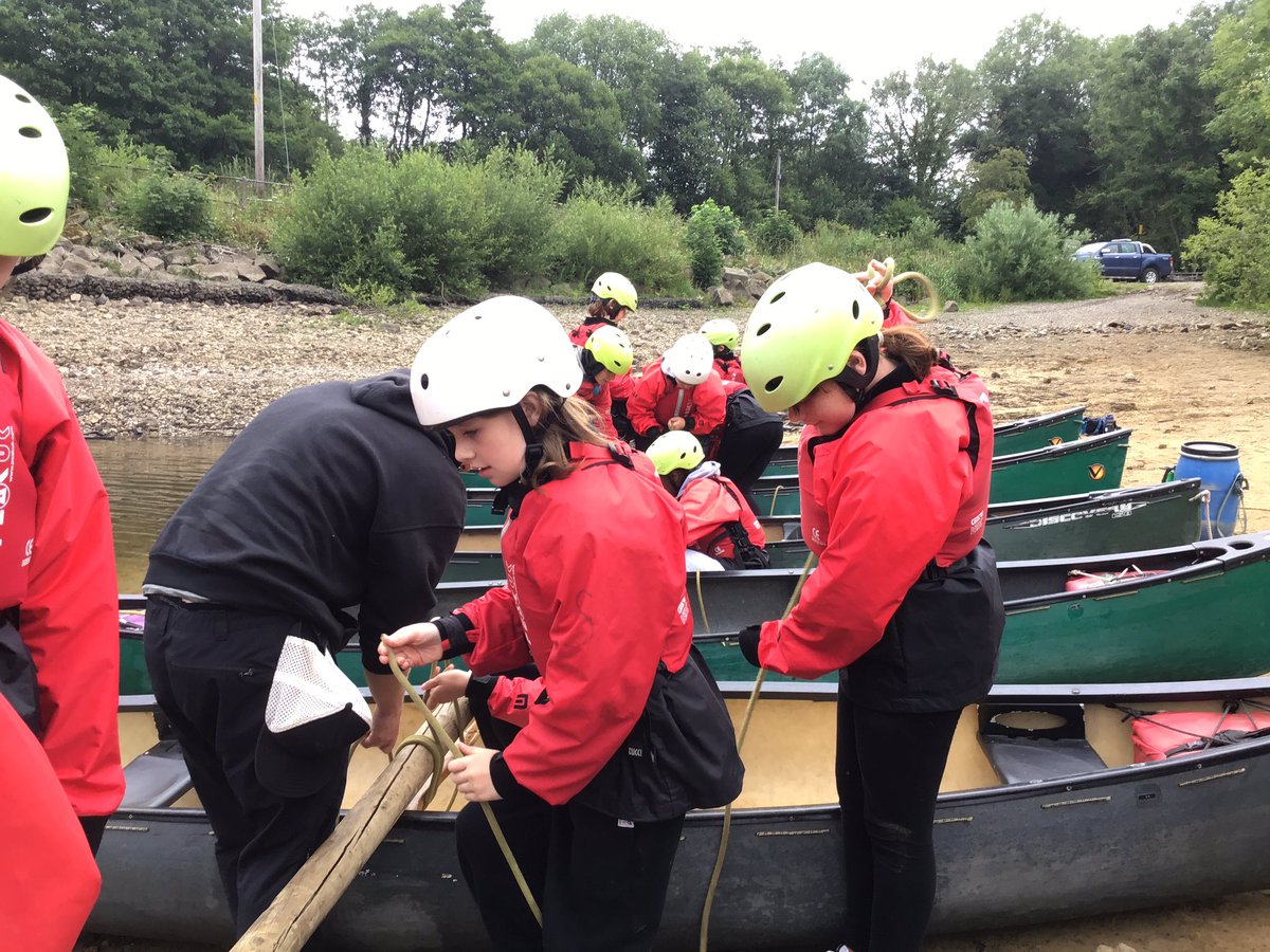 MissCamm1's tweet photo. Group 1 showing you canoe anything you put your mind to 😂 a little wetter on the journey back but awesome from these lot again! https://t.co/JvVhH6LZ6I
