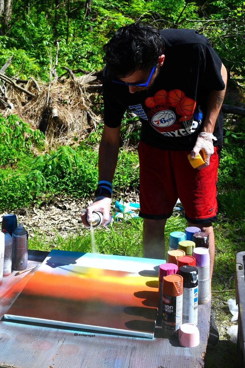 Support a small creator 💥 
levisprayart.com