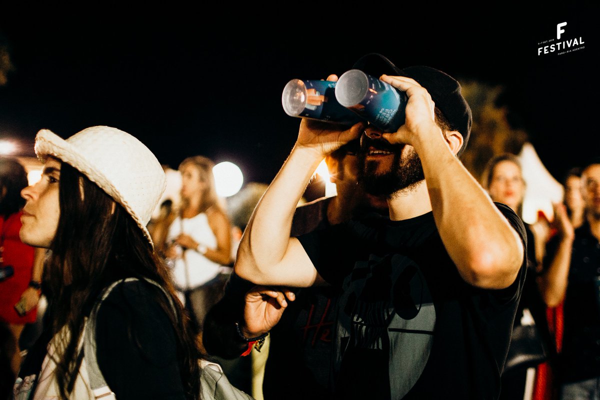 FestivalF2024's tweet image. F à vista 🕶
Que artistas/bandas gostarias de ver nesta edição? 
#FestivalF #Festival #Faro