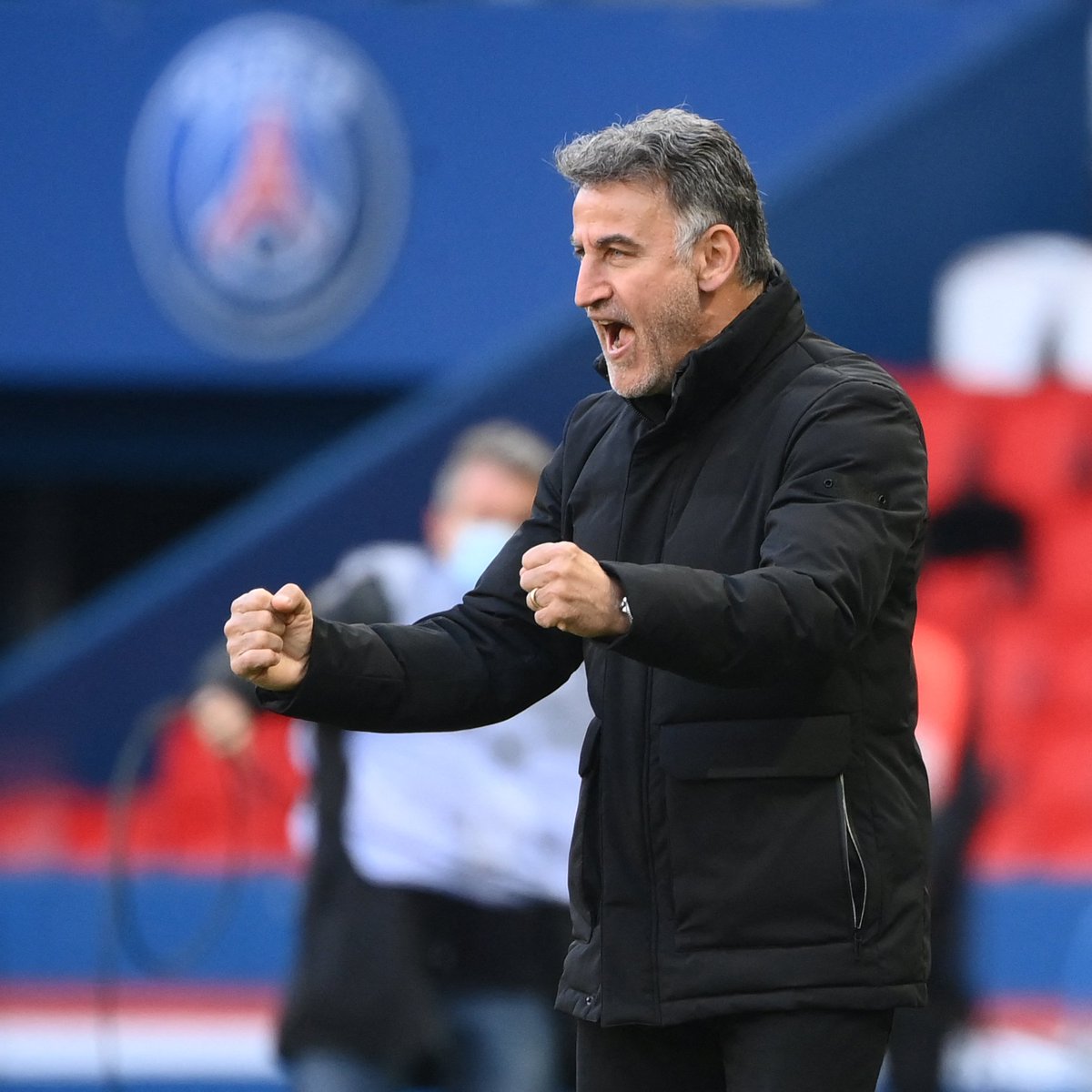 🔵🔴 Christophe Galtier is confirmed as new Paris Saint-Germain coach following…