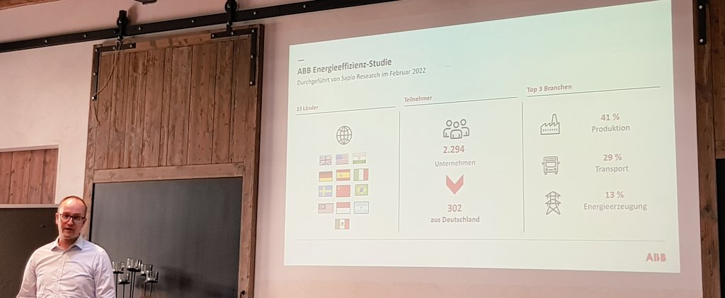 Energieeffizienz gewinnt für Unternehmen an Bedeutung. Als Gründe nennt Dr. Volker Lindenau, Leiter des Geschäftsbereichs Motion bei ABB, Kostenersparnis, Bekenntis zu Nachhaltigkeit und die Steigerung der Wettbewerbsfähigkeit. #Studie #ABB #Sustainability #Energieeffizienz