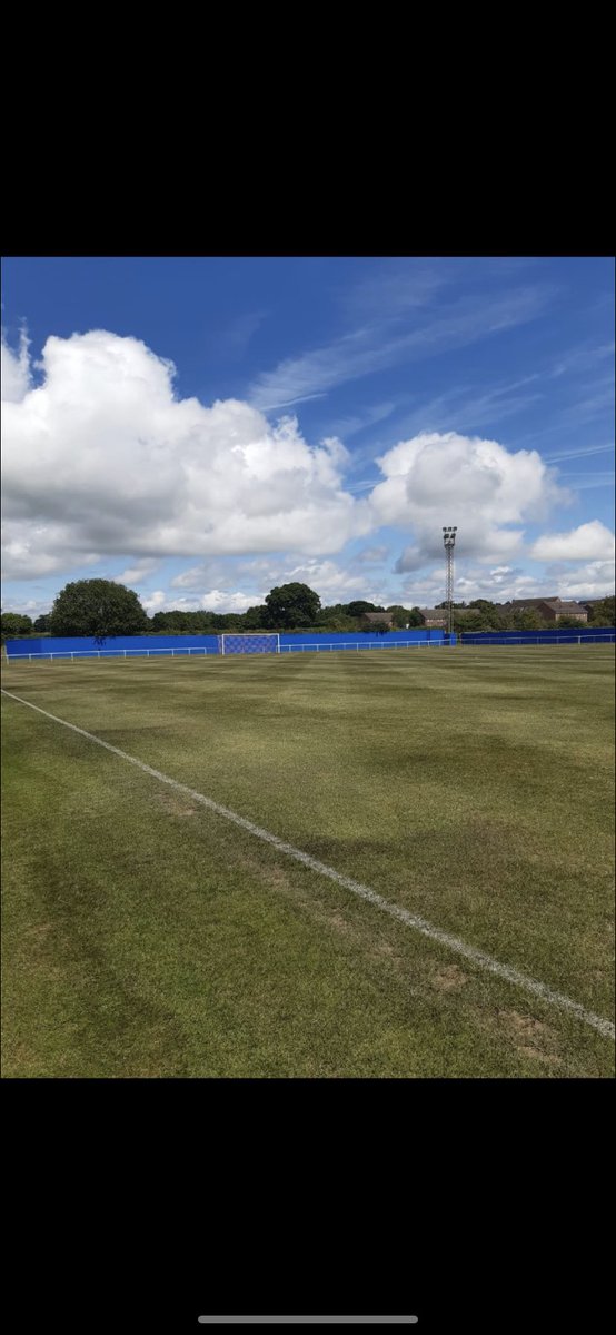 MDTFC's tweet image. Pitch looking perfect ahead of tonight’s pre season friendly  
#supportlocal #pitchperfect #grassroots  

Everyone welcome ⚽️
7.45 kick off 
TF9 3SL 
@MDTFC V @telfordutd