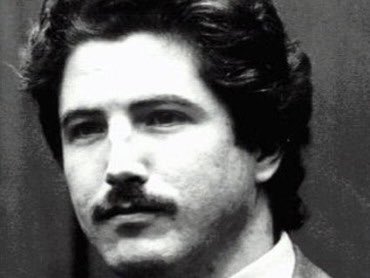 #ثريد : ◃ ثريد | سفاح التل Hillside Strangler