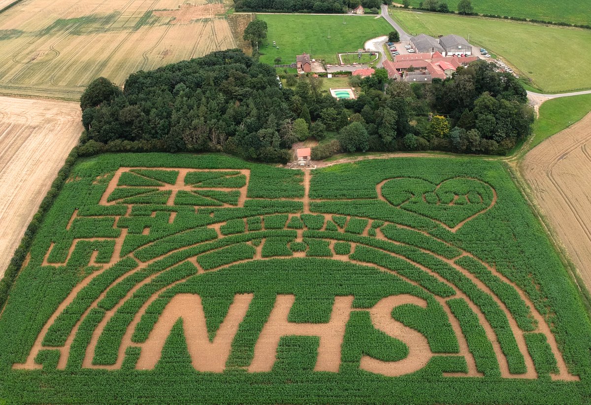 We're looking forward to @unclehenrysLinc's Maize Maze opening on 23 July!

Book your tickets now 👇
unclehenrys.co.uk/educate-and-pl…

Throwback to their 2020 maze thanking our NHS! I wonder what the design will be this year 🤔

@Visit_Lincs @visitlincoln