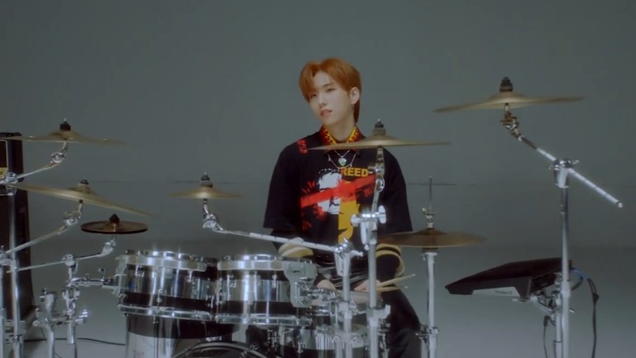 jisoogreatest's tweet photo. Eu NECESSITO de mais vídeos, teasers, fotos, stages QUALQUER CONTEÚDO com mais desses figurinos, ELES ESTÃO PERFEITOS!
ORIGIN OF XDINARY HEROES S2
#XdinaryOriginS2_EP2 #HelloWorld_D14
#XdinaryHeroes @XH_official https://t.co/sPV6blb1GP