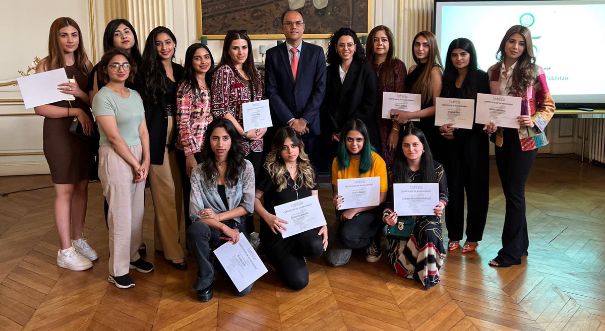 Pakistan Embassy France tweet media