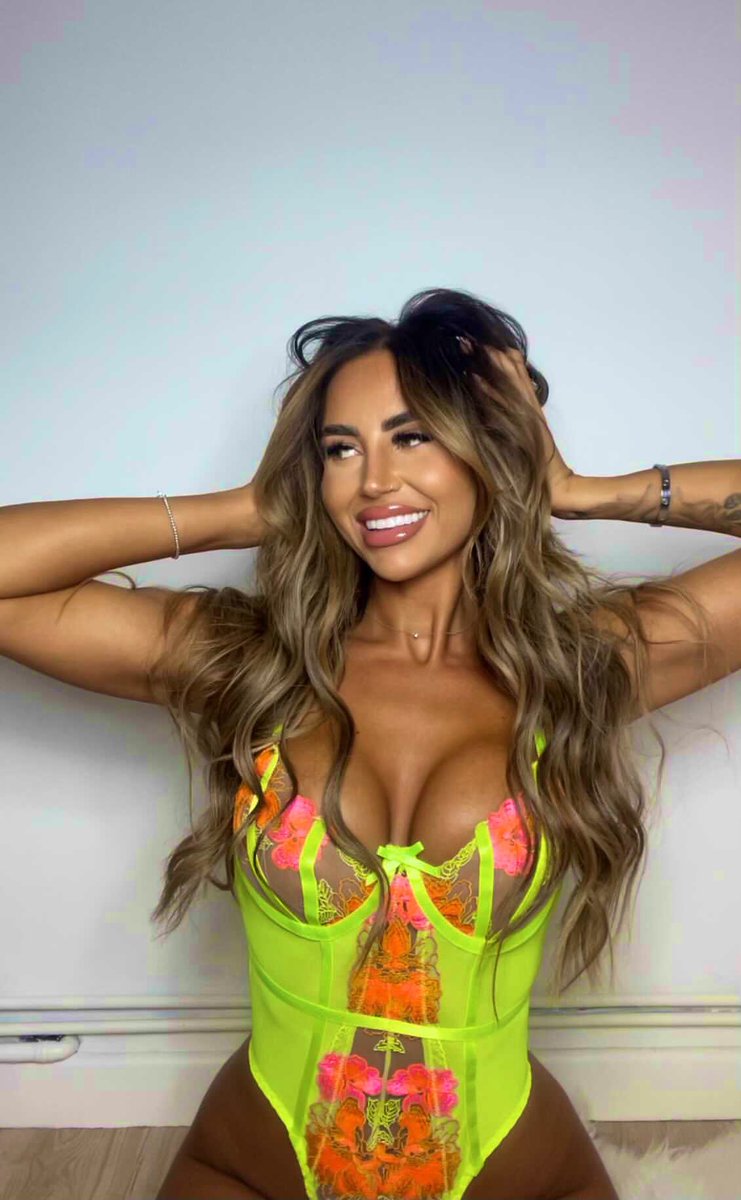 Lux lingerie offical tweet media