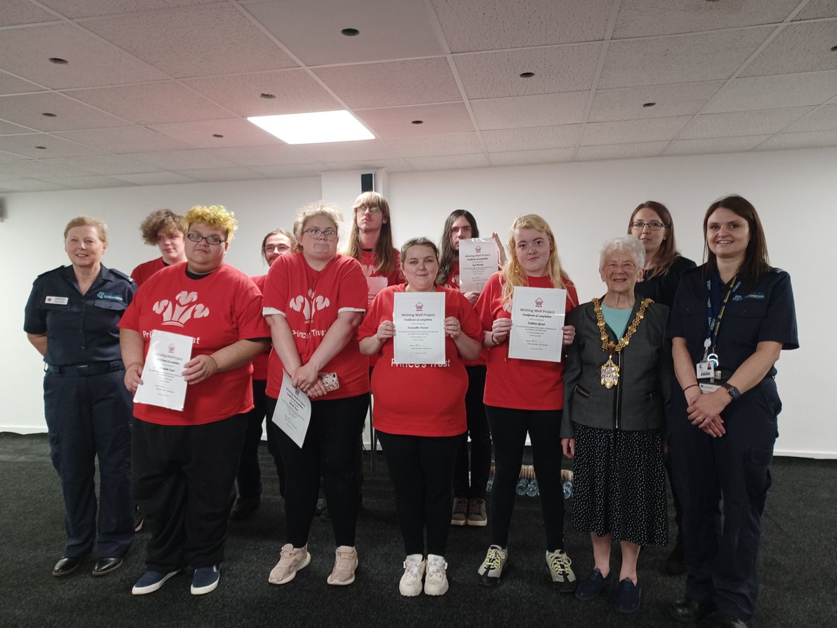 🙌 Congratulations Crewe Prince’s Trust Team 66 for their recent successful Community Project at The Wishing Well Family Hub in Crewe.
 
🤗 Big team effort. Well done!