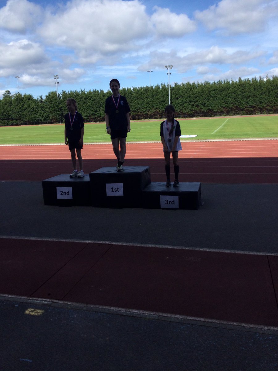 BeechHillPE_'s tweet photo. Beech Hill we are so proud of you! What an amazing performance from everyone down at the town sports finals. Special well done to Freya who came 3rd in the 300m and Joshua who came second in the boys 150m. ⭐️🏆🥳💙 thanks @cathi2122 for another wonderful evening of school sport! https://t.co/5yWr6vRrFL