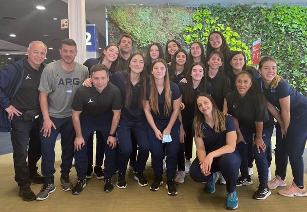 HORMIGAS CON DESTINO A HUNGRÍA: La selección nacional U17 disputará el Mundial con Agustín Lukac de asistente y Gisela Marcos Castillo como PF

Leer más acá 👇👇

nuestrobasquet.com.ar/2022/07/hormig…