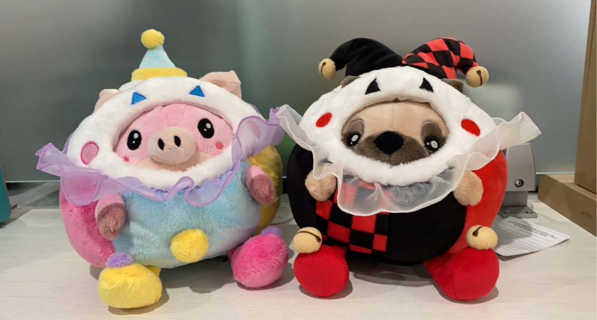 squishable's tweet image. History will say they're close friends ❤️🤡