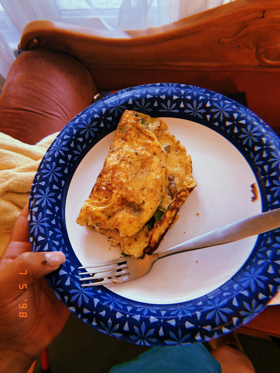 SierraChas's tweet photo. Just here to report I just made a really good omelet from the salmon salad I had yesterday.
Adds to list of things that give me joy.
#BuildYourArchive x #JoyInJuly https://t.co/cbnr3GLMio