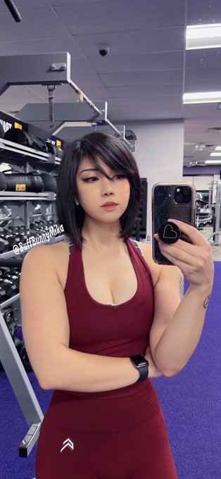 2 pic. Shoulders are fried. It was worth it though https://t.co/gcY6F2OC5E