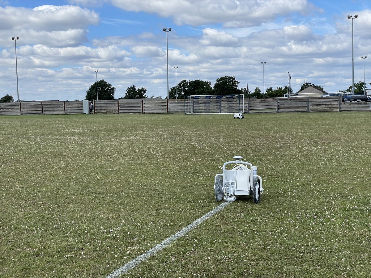 Initial Line Marking of 4x 11v11, 1x 9v9, 3x 7v7 and 2x 5v5 football pitches today in just 4 hours at <a href="/HullbridgeFC/">Hullbridge Sports FC</a> with our <a href="/TM_RobotsUK/">TinyMobileRobotsUK</a>/<a href="/tmr_robots/">TinyMobileRobots</a> Jolene and our new second robot Dolly.

Book now for winter sport initial marking.

<a href="/rigbytaylor/">Rigby Taylor</a> 
<a href="/billymustard/">simon hughes</a> 
<a href="/EssexCountyFA/">Essex County FA</a>