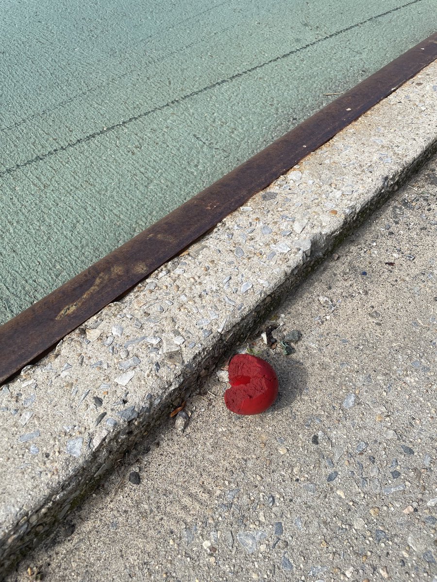 0xlugnut's tweet photo. @alCamel77 @insiliconot @fomocapdao ur guys been in my hood again https://t.co/MZexhV8vb9