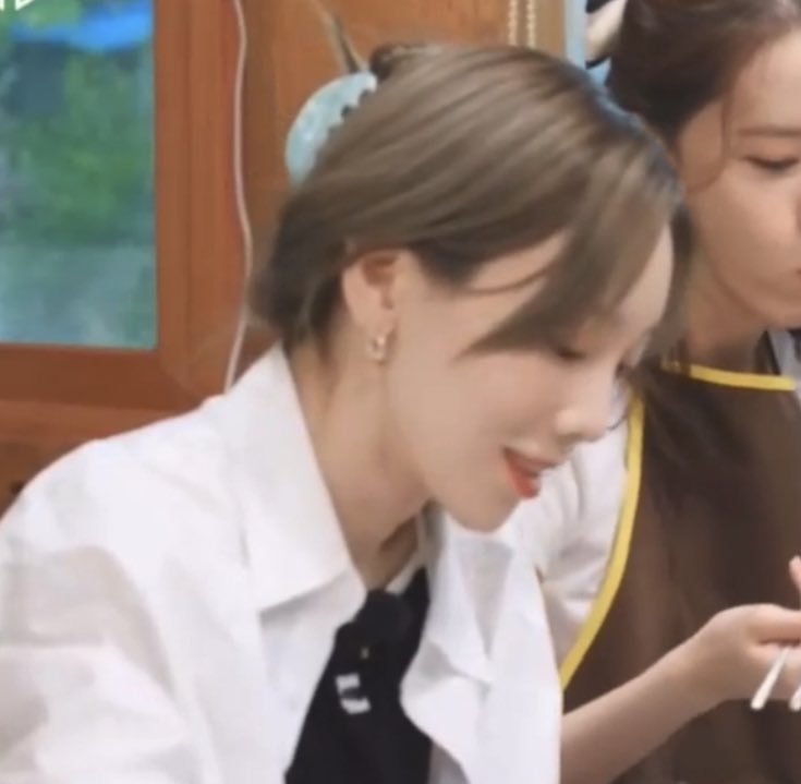 저화질의 태연 (@lq_kty) on Twitter photo 