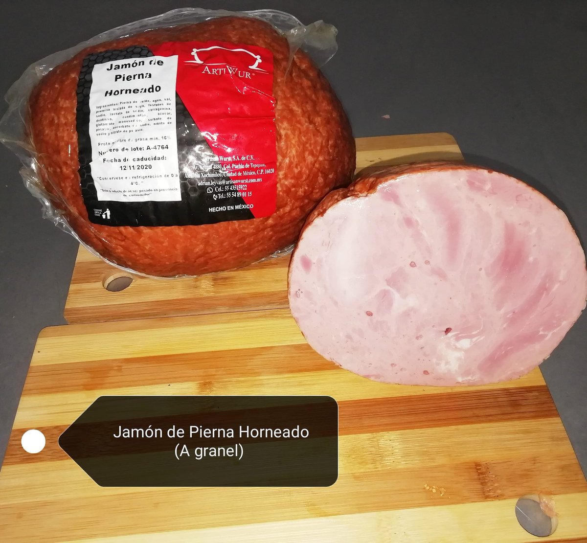 artisan_wurst's tweet photo. Jamón de Pierna Horneado!!!!
Esta elaborado con Pierna de Cerdo horneada lo cual le da una apariencia totalmente rustida aumentando el perfil del sabor. Es uno de nuestros productos de alta gama ideal para emparedados 🍞🥪
Recuerda que contamos con servicio a domicilio 🛵🏃‍♂️🛵 https://t.co/HPsYCQbf4p