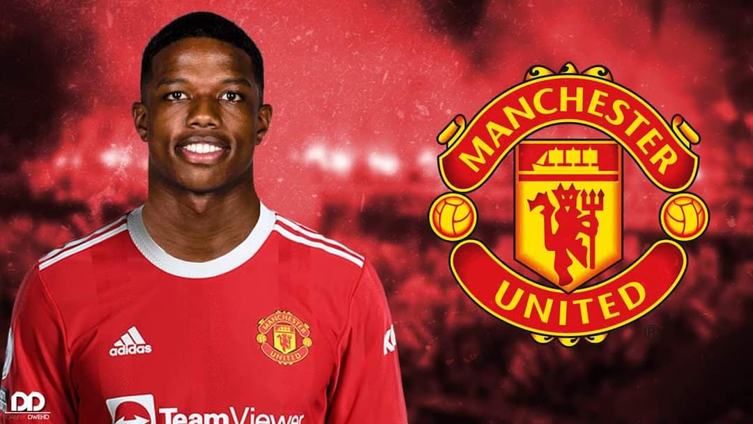 waltersmark27's tweet photo. Welcome to Manchester, let the hard work begins GGMU https://t.co/GaHVrGwwIH