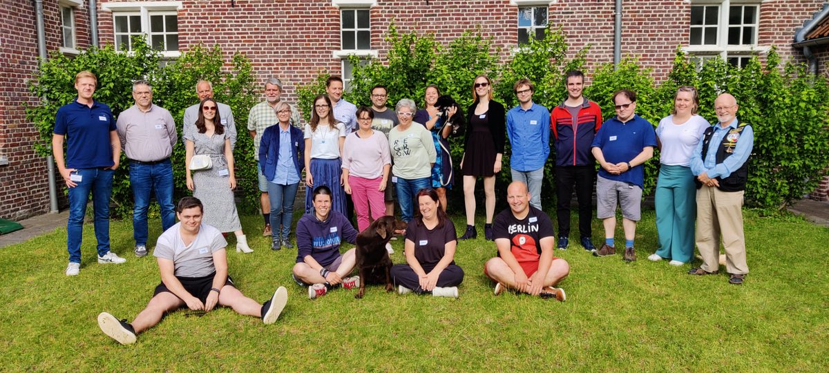 Proficiat aan onze 26 'Ambassadeurs voor Autisme'! Benieuwd naar hun verhaal en tips in een lezing, getuigenis of interview? Laat het ons weten via info@autisme.be!