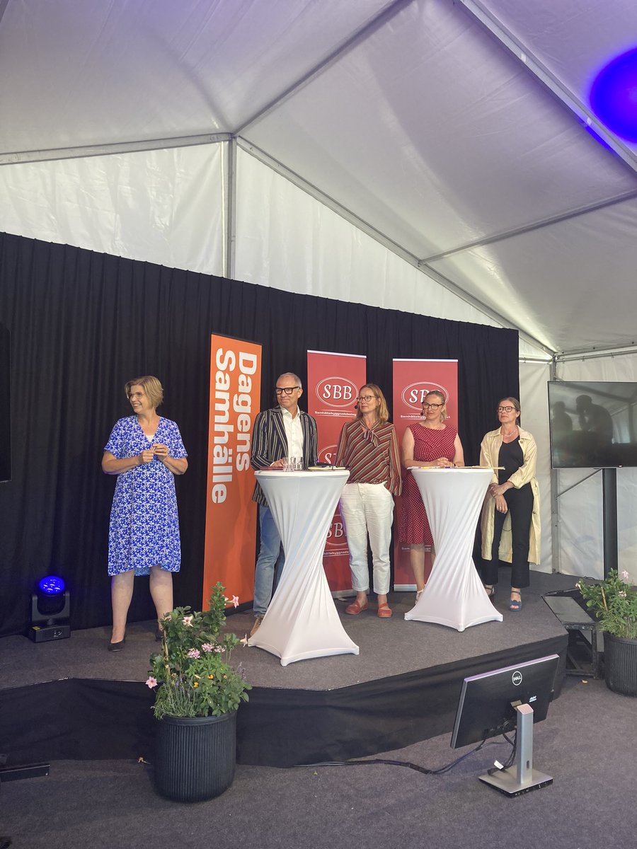 Lärmiljön i skolan har direkt påverkan på elevers skolresultat. Samtidigt är vi inne i en digital transformation som ställer nya krav. Hur får vi till bra skolbyggnader? Hur kan kommunerna samverka med <a href="/Boverket/">Myndigheten Boverket</a> ? Detta diskuterar @sarawettergren i panel hos <a href="/dagenssamhalle/">DAGENS SAMHÄLLE</a>