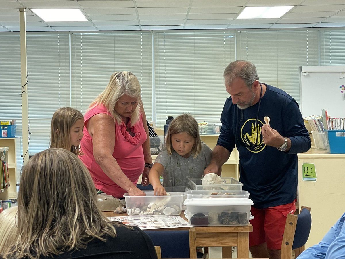 Pine Valley Pta tweet media