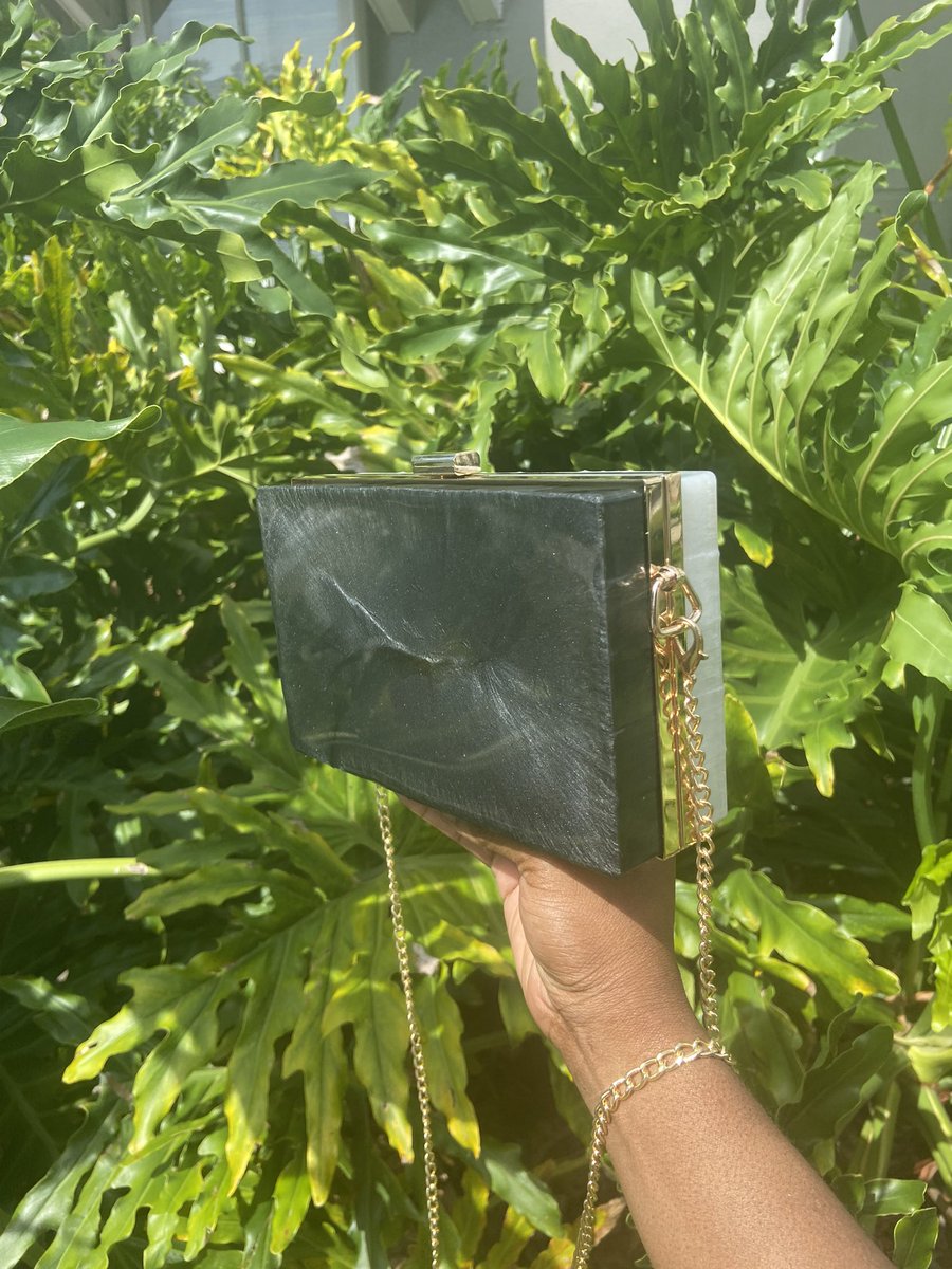 Love_Raven_'s tweet photo. NEED A NEW BAG? 
Each bag is hand crafted uniquely to reflect your style! These handbags are made from resin with quality in every pour fit to be long-lasting! It’s rare you’ll find someone rocking the same bag as you. These are one of a kind! https://t.co/1g68i1ybtZ
SHOP NOW🛒🛍 https://t.co/MllfhOvuTP