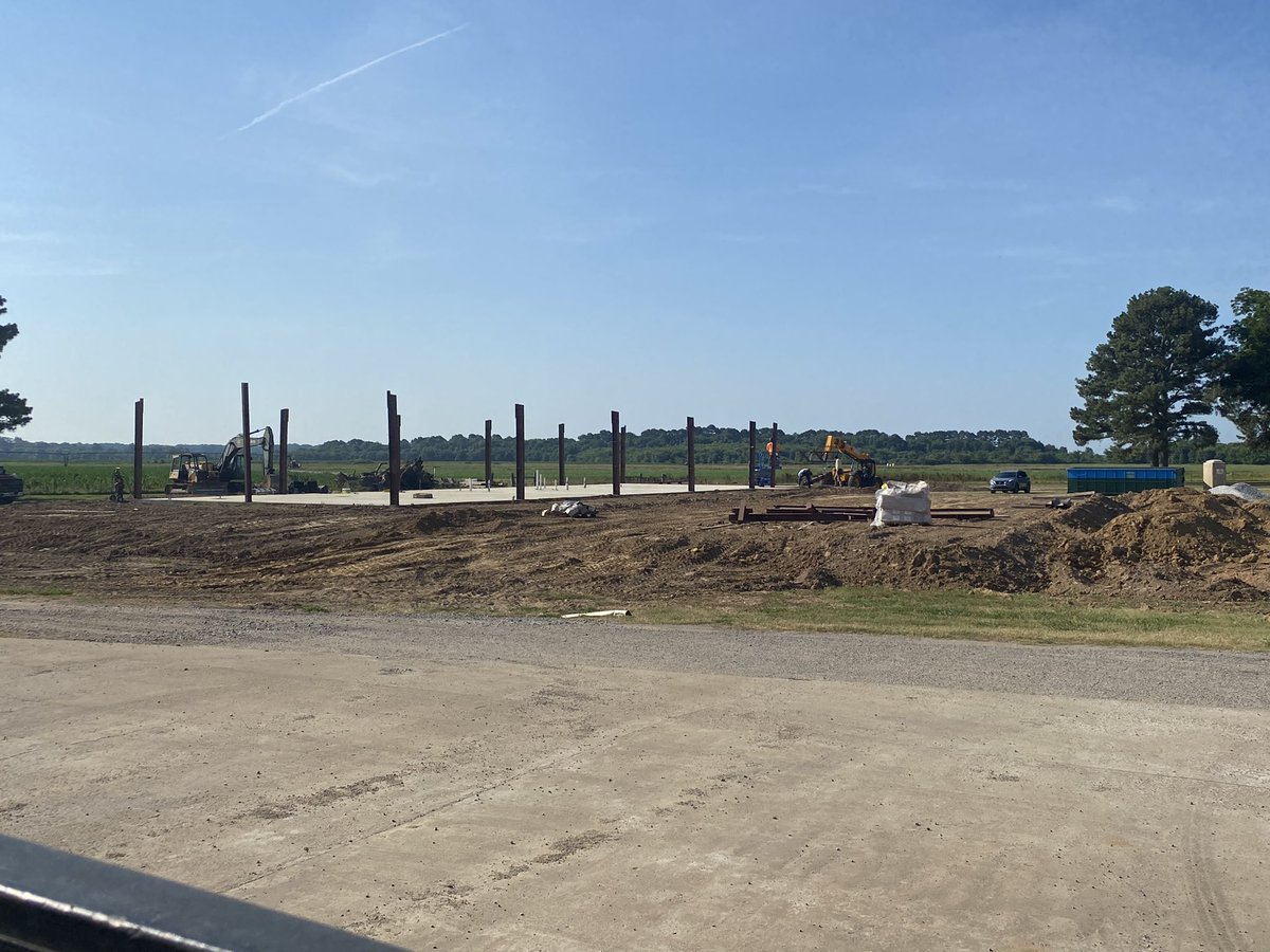 Structure is going up on the New Jackson County Extension Center that will house the Jackson County Cooperative Extension Service and Extension Research Personnel. <a href="/AgWriterArk/">🧨 Ferndale Int’l Observatory</a> @BobScottWeedDr <a href="/AR_TomBarber/">Tom Barber</a> <a href="/AginArk/">UA System Div of Ag</a>