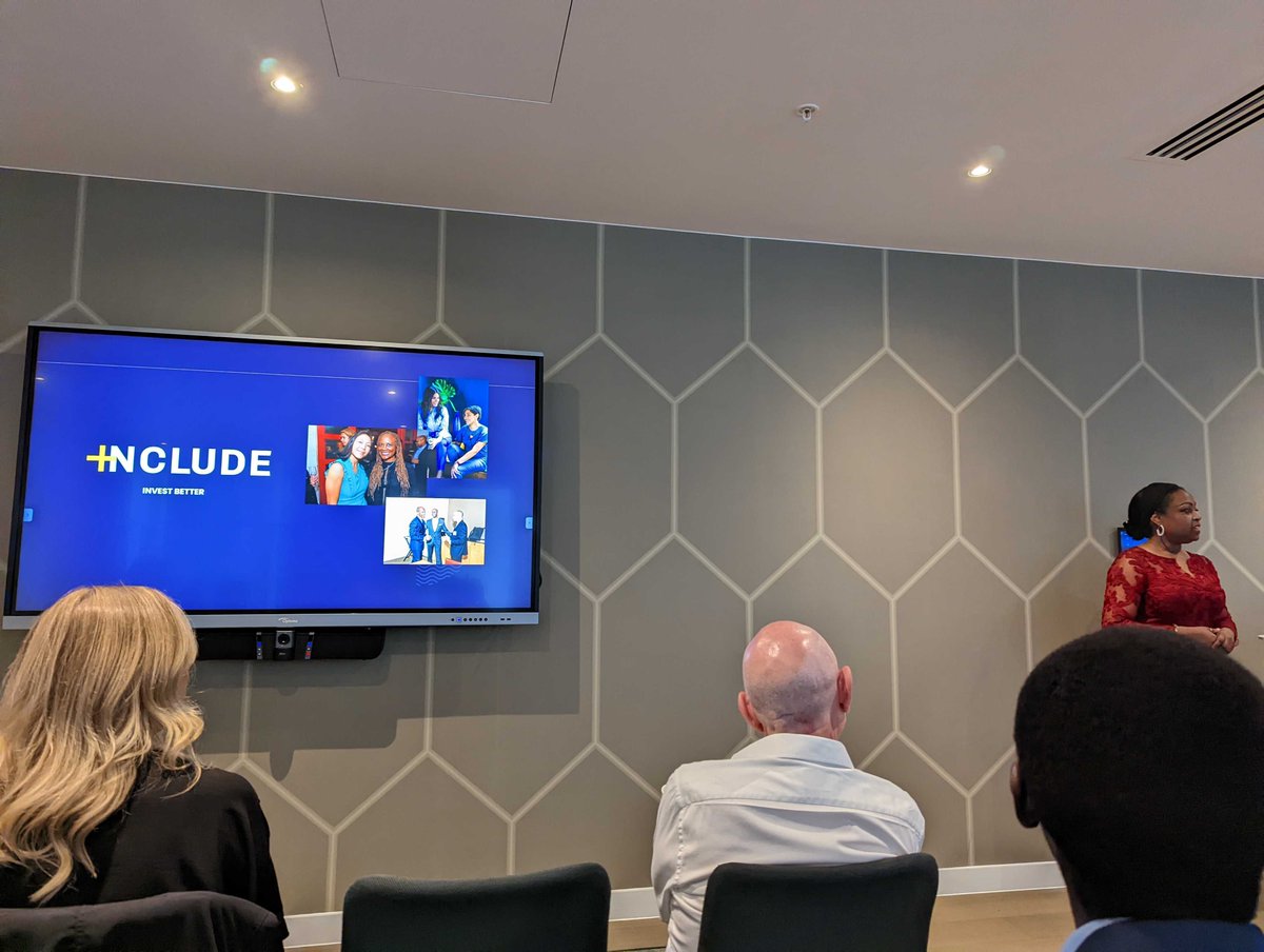 TonusTech's tweet photo. Was great hearing from Lisa Lambie and @bahiyahyas as well as meeting many great minds at the Maroon Investment Global event. Inspiring work with brilliant leaders in this space.
#ToneUp #TonusTech #Fitness #Ageing #Healthtech #wearables #robotics #venture #Investment https://t.co/TqlInGHMiN