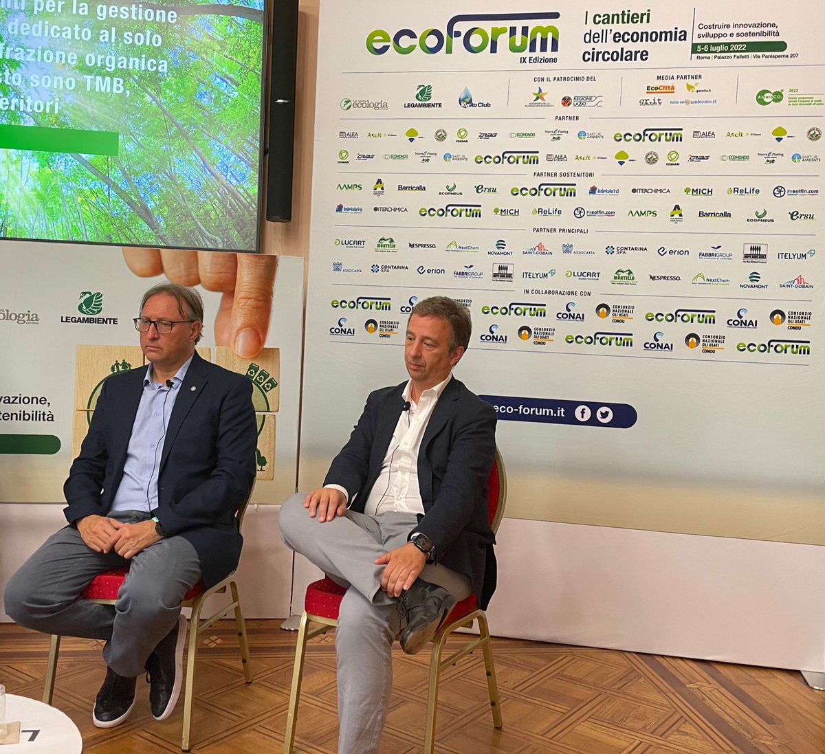 Oggi a <a href="/EcoForumLegamb/">EcoForum</a> di <a href="/Legambiente/">Legambiente</a> <a href="/Kyoto_Club/">Kyoto Club</a> e <a href="/Lanuovaecologia/">La Nuova Ecologia</a> una grande partecipazione dei nostri #GreenHeroes, importanti esempi di #economiacircolare.
Presenti tra i relatori dei panel <a href="/contarinaspa/">Contarina</a>  <a href="/Conou_consorzio/">CONOU</a> <a href="/ConsorzioCIC/">Consorzio CIC</a> <a href="/lucartgroup/">@Lucartgroup</a> 
#ecoForum #endofwaste