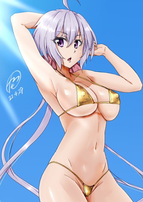 だったら今年のゴールデンビキニを再掲だ!帰ってきたゴールデンビキニ
 #ビキニの日 